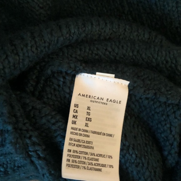 American Eagle | Fair Isle Pull Over Sweater - Picture 7 of 7